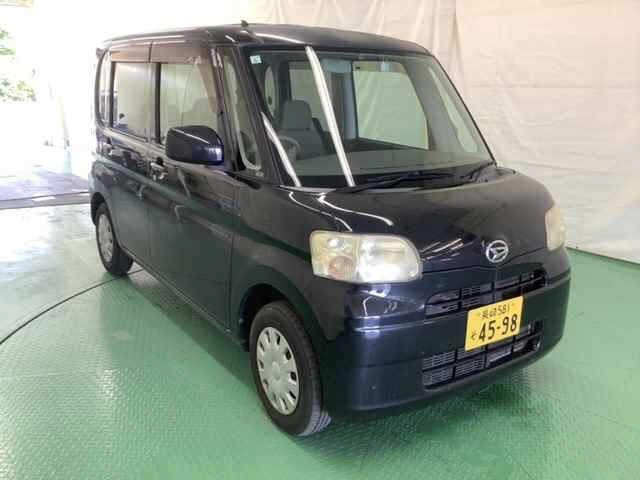 DAIHATSU TANTO 2009