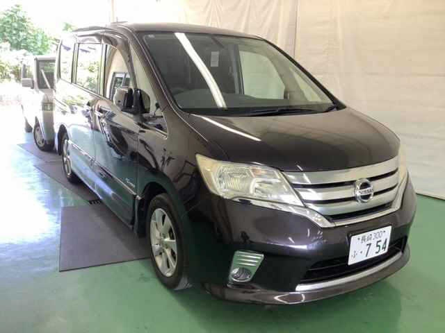 NISSAN SERENA 2013