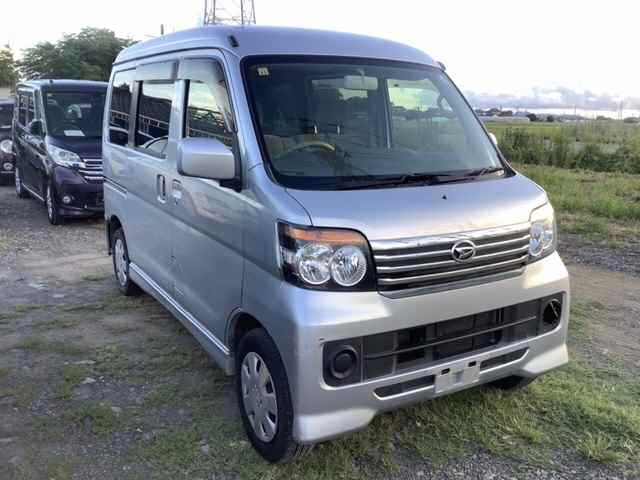 DAIHATSU ATRAI WAGON 2010