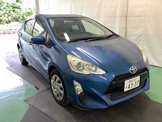 TOYOTA AQUA 2015