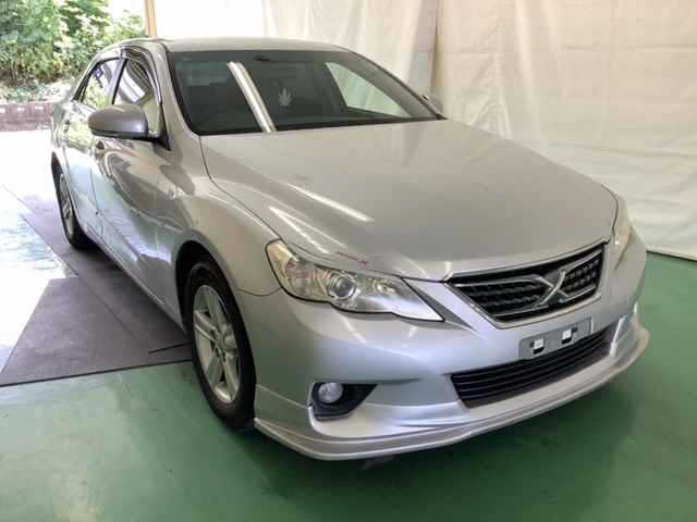 TOYOTA MARK X 2010