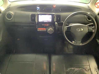 DAIHATSU TANTO 2011
