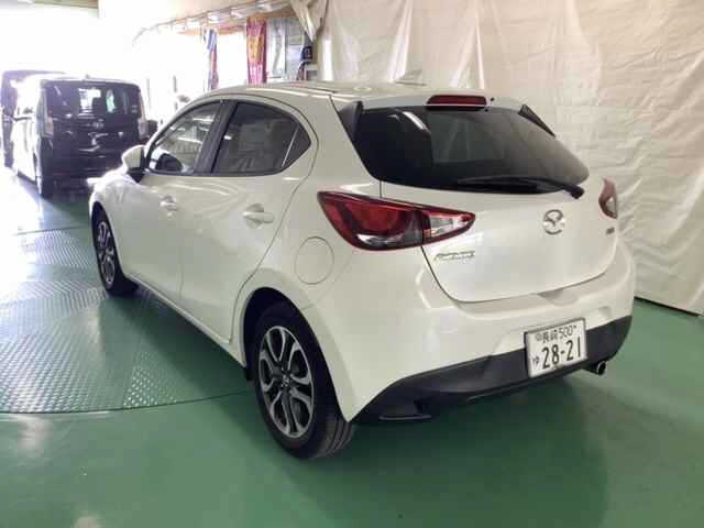 MAZDA DEMIO 2016