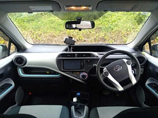 TOYOTA AQUA 2012