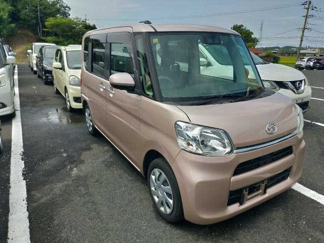 DAIHATSU TANTO 2018