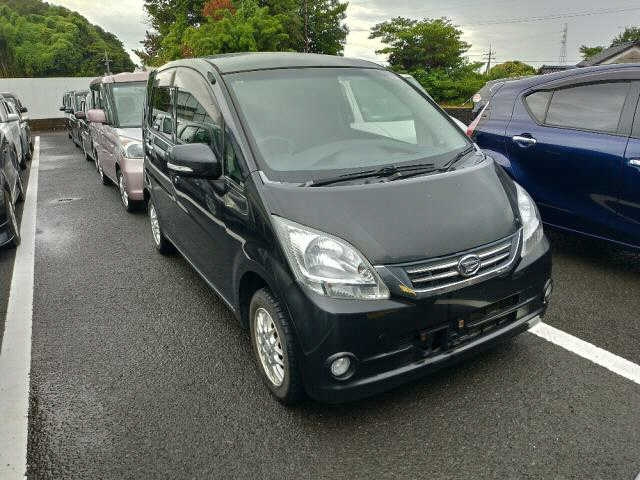 DAIHATSU MOVE 2010