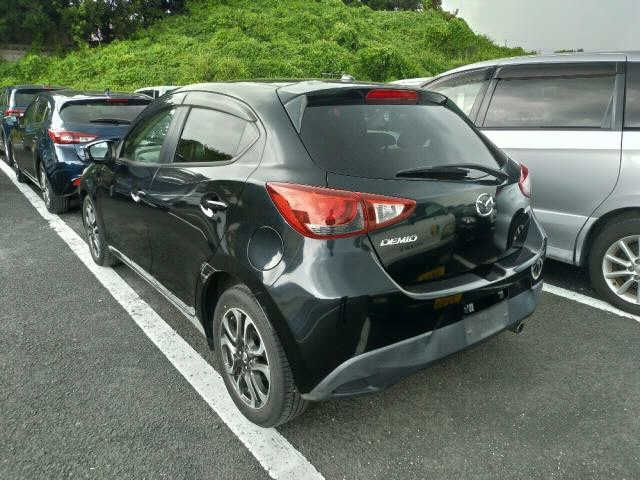 MAZDA DEMIO 2015