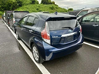 TOYOTA AQUA 2016
