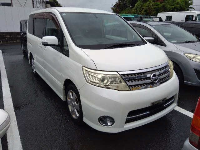 NISSAN SERENA 2009