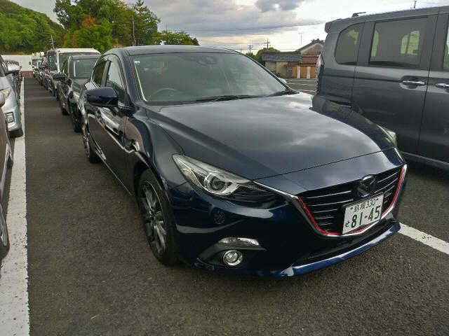 MAZDA AXELA 2015