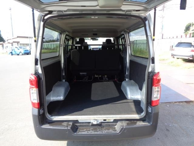 NISSAN CARAVAN VAN 2022