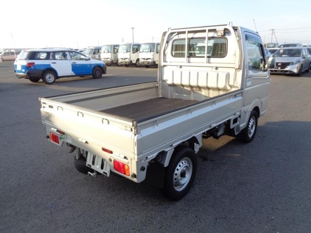 NISSAN CLIPPER TRUCK 2020