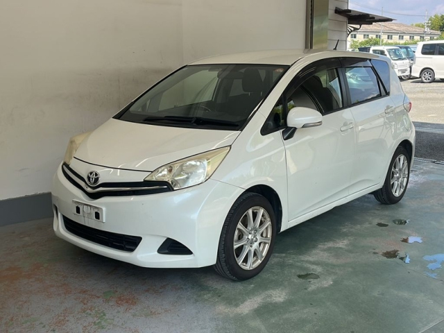 TOYOTA RACTIS 2014