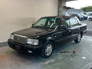 TOYOTA CROWN 2010