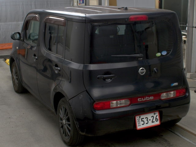 NISSAN CUBE 2010