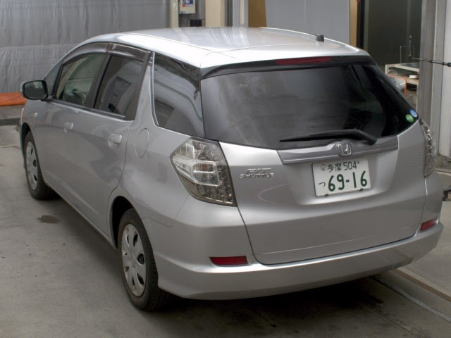 HONDA FIT SHUTTLE 2012