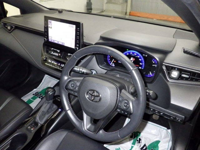 TOYOTA COROLLA TOURING 2020