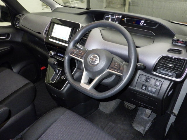 NISSAN SERENA 2022