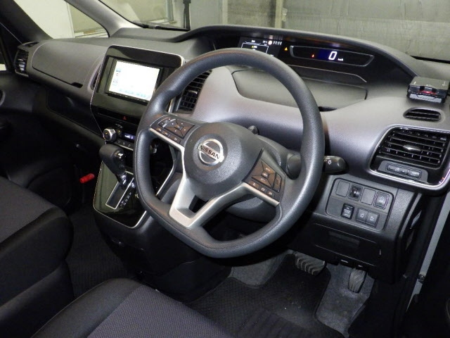 NISSAN SERENA 2022