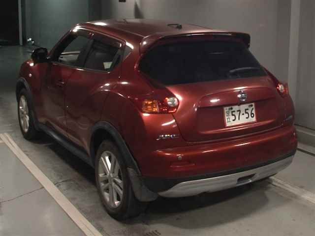NISSAN JUKE 2010