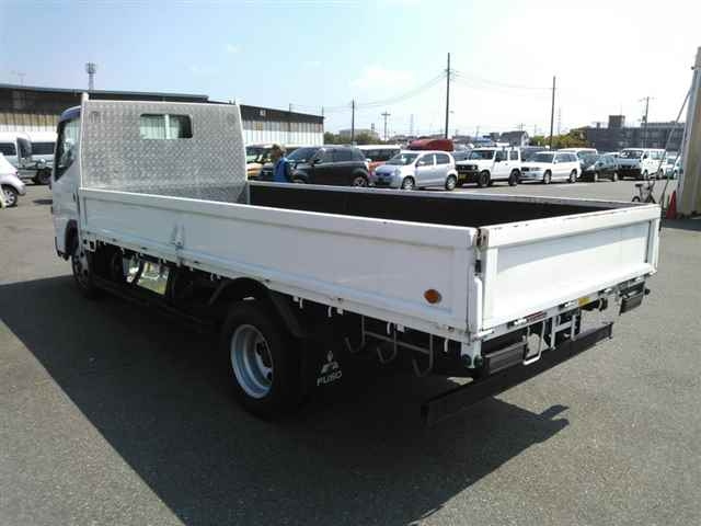 MITSUBISHI CANTER 2017