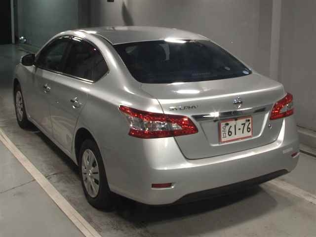 NISSAN SYLPHY 2019