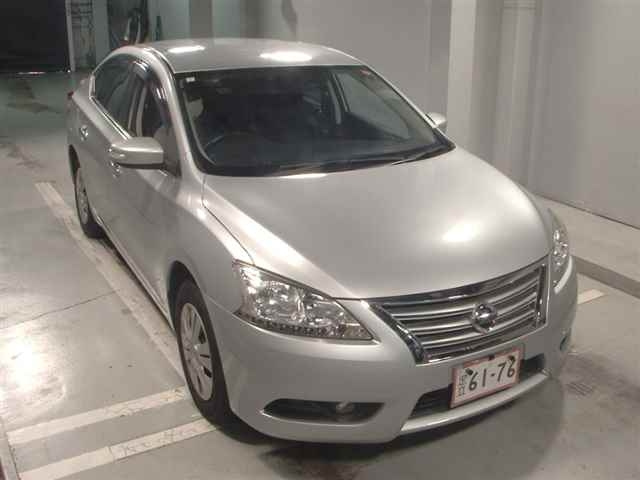 NISSAN SYLPHY 2019