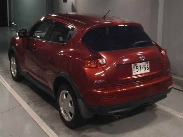 NISSAN JUKE 2010