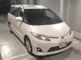 TOYOTA ESTIMA 2010