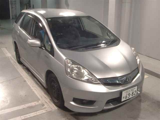 HONDA FIT SHUTTLE 2013