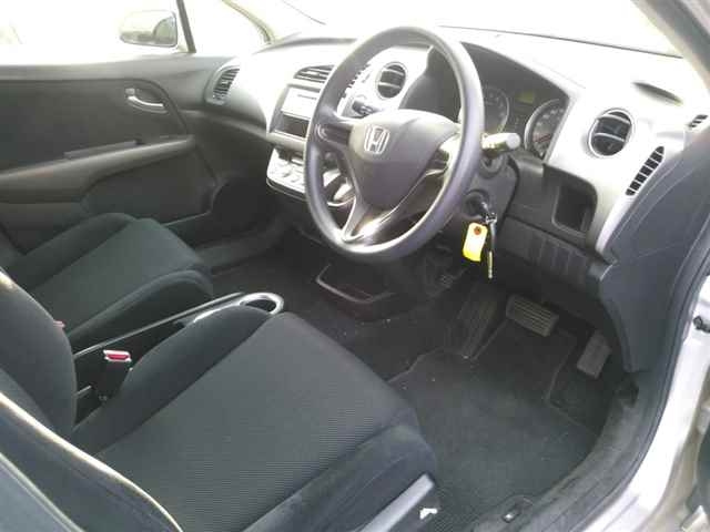HONDA STREAM 2008