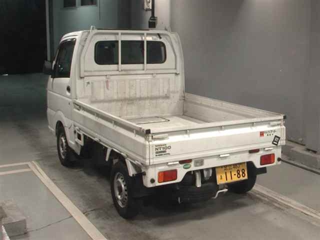 NISSAN CLIPPER TRUCK 2016