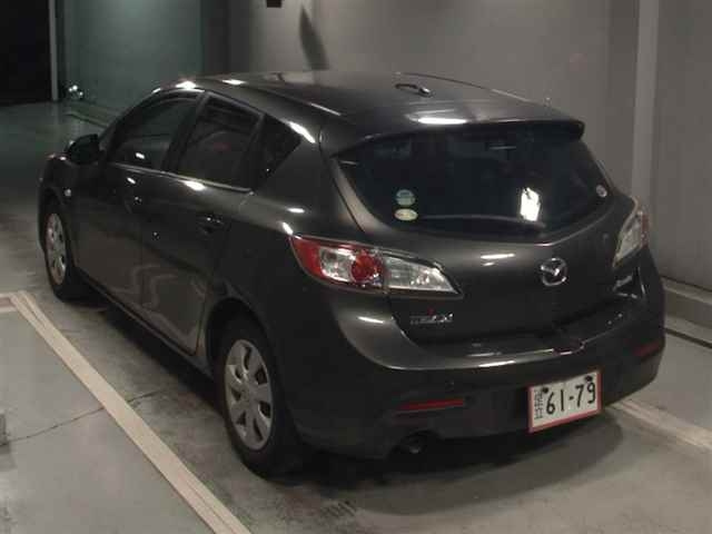 MAZDA AXELA 2010