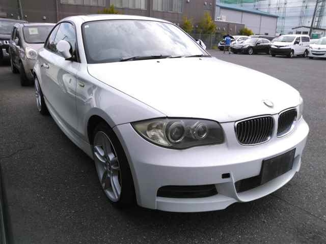 BMW 1 SERIES 2010