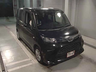 TOYOTA ROOMY 2022