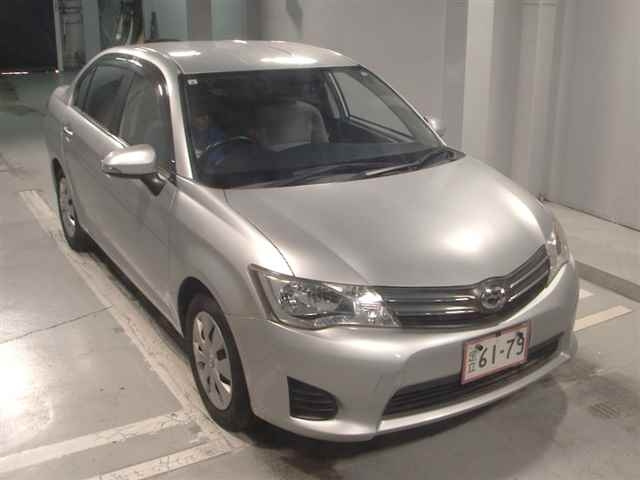 TOYOTA COROLLA AXIO 2013