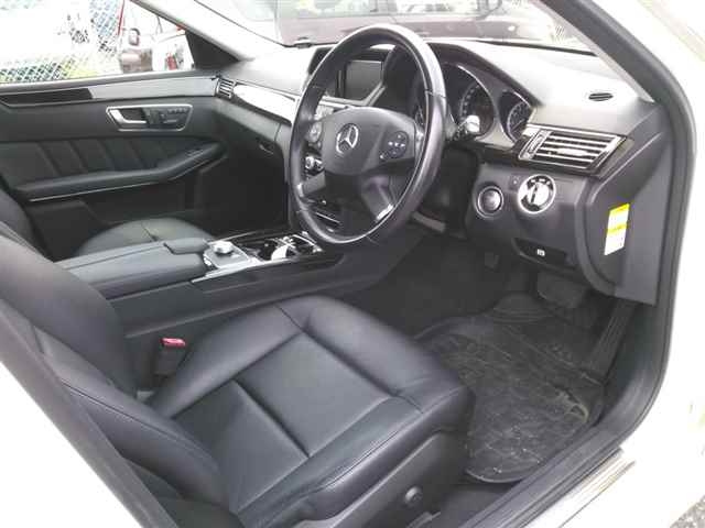MERCEDES BENZ E CLASS 2011