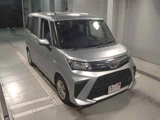 TOYOTA ROOMY 2022