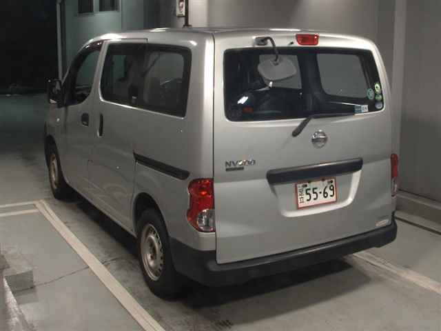 NISSAN NV200 2012