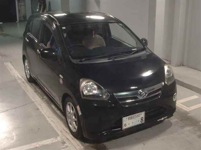 DAIHATSU MIRA E S 2013