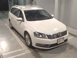 VOLKSWAGEN PASSAT VARIANT 2014