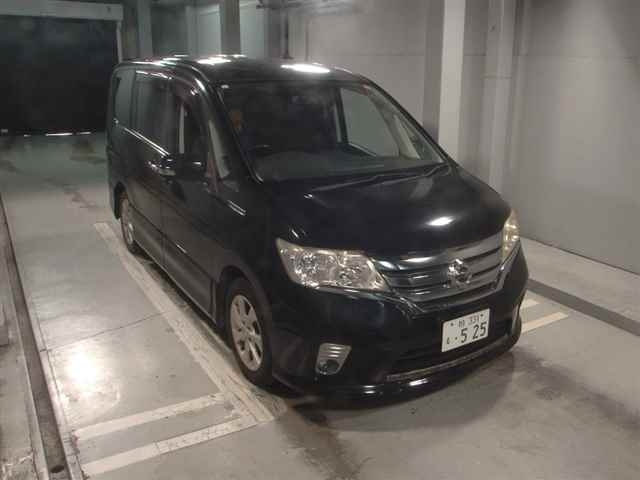 NISSAN SERENA 2011