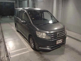 HONDA STEP WAGON 2013