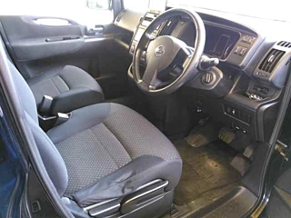 NISSAN SERENA 2009