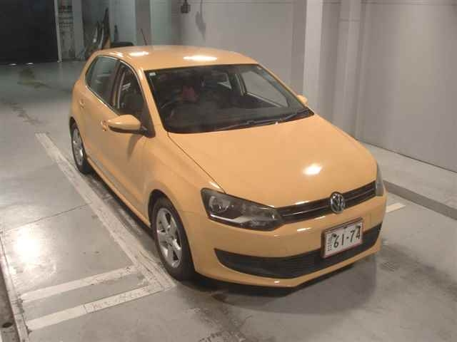 VOLKSWAGEN POLO 2010