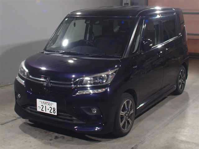 MITSUBISHI DELICA D2 2019