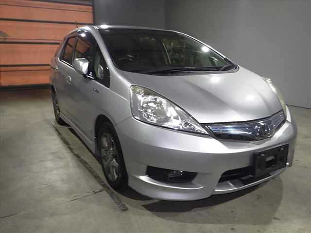 HONDA FIT SHUTTLE 2013