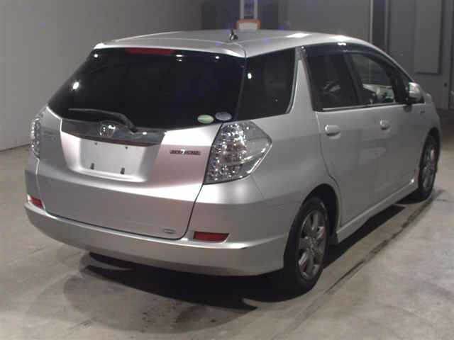 HONDA FIT SHUTTLE 2013