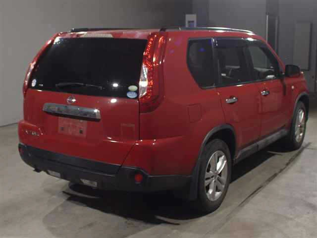 NISSAN X-TRAIL 2013