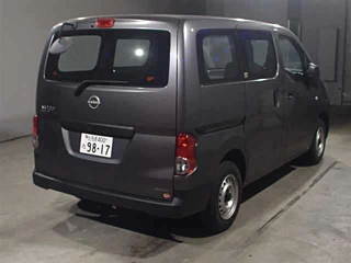 NISSAN NV200 2022